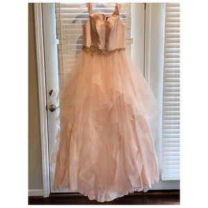 NEVER WORN Blush off the shoulder formal dress!